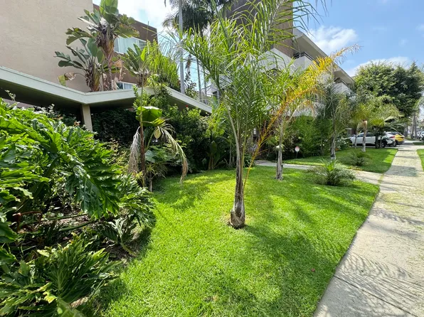 1128 S Corning St #23, Los Angeles, CA 90035