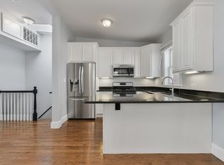 202 W 8th St #3, South Boston, MA 02127