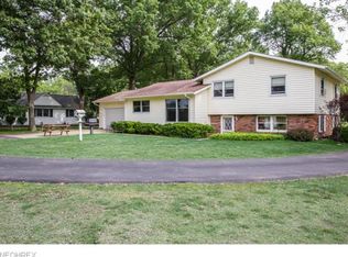 8141 Plains Rd, Mentor, OH 44060