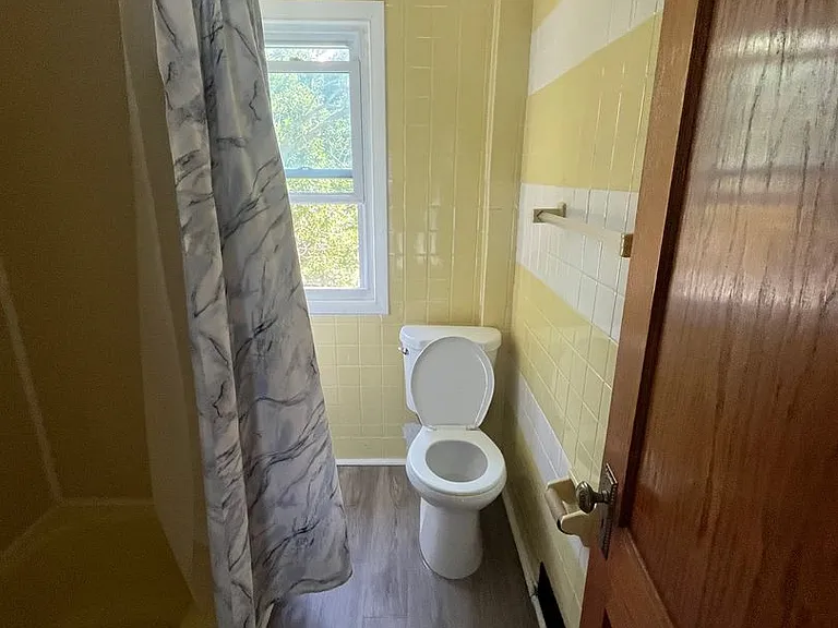 18 Robin St — Photo 10