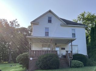 1796 Geiger Rd, Friedens, PA 15541