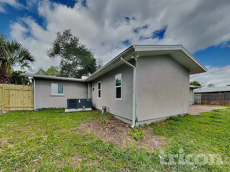 320 Rigel Rd — Photo 14