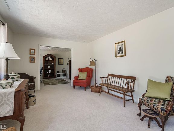 4th image of 4274 Fawn Ln SE