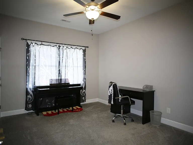 1313 Emerald View Ct — Photo 8