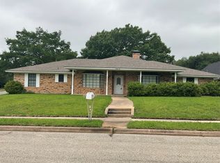 1610 Archer Cir, Sherman, TX 75092