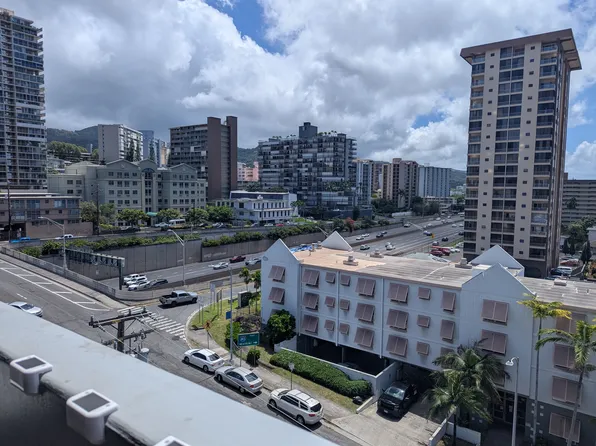 824 Kinau St, Honolulu, HI