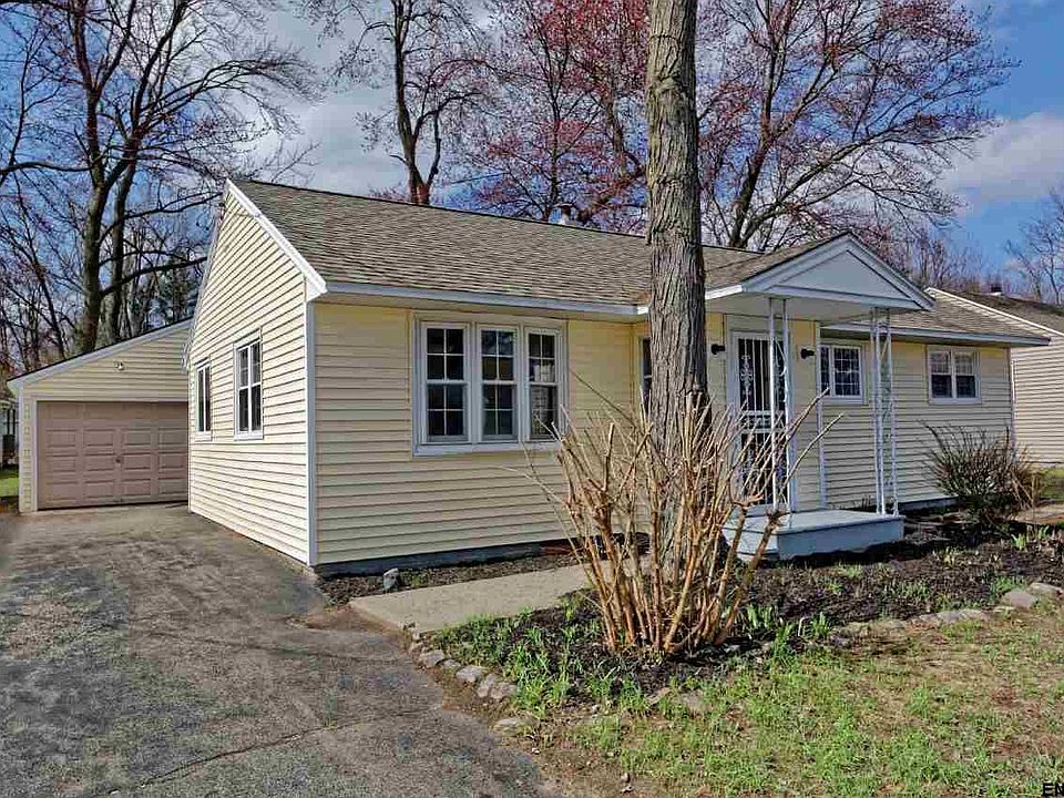 1st image of 64 Rooney Ave