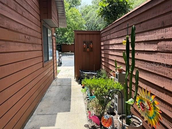 2nd image of 845 SW 55TH TERRACE