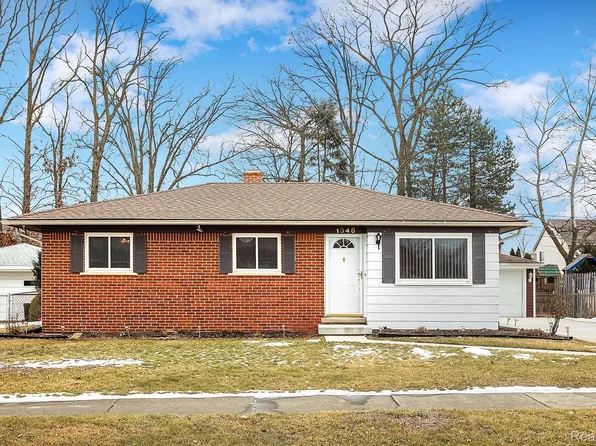 1346 Boyd St, Troy, MI 48083