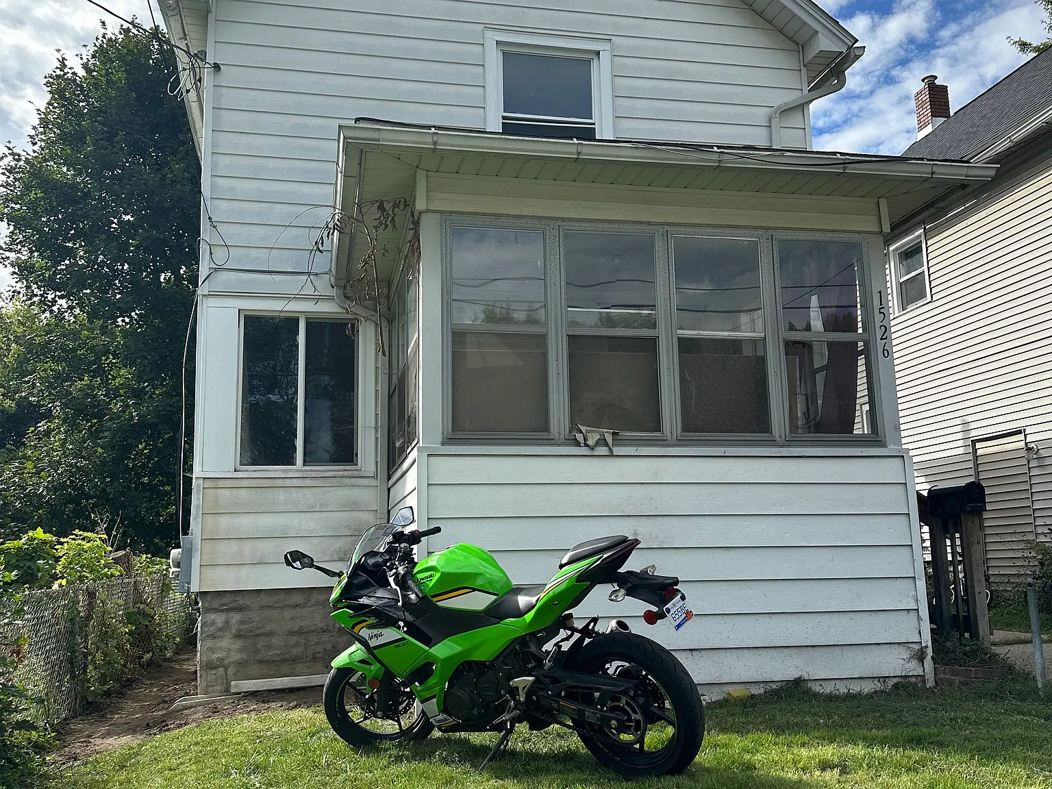 Bailey St, Lansing — Photo 1