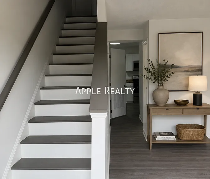 1107 Dayton St #H — Photo 6