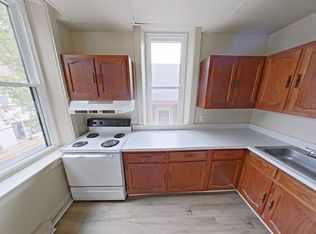 1 S Market Street, Elizabethtown, PA 17022