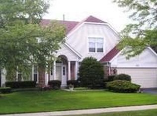 510 Mayfair Ln, Buffalo Grove, IL 60089