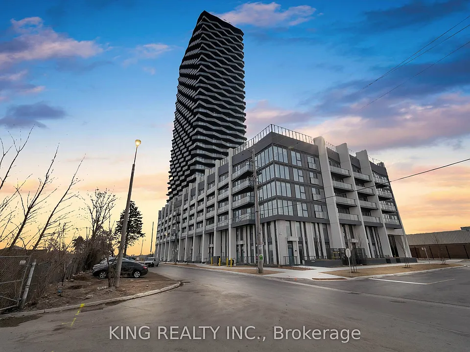 36 Zorra St #515