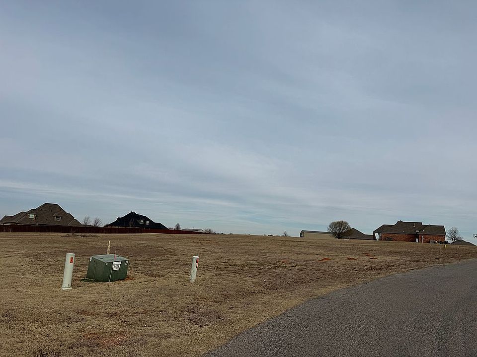 2nd image of 886 County Street 2922