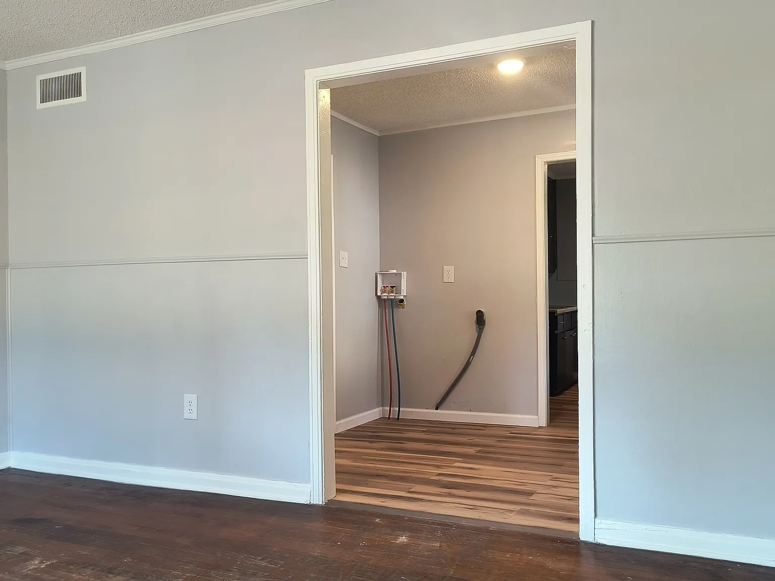 1734 East Circle Drive - 1 — Photo 4