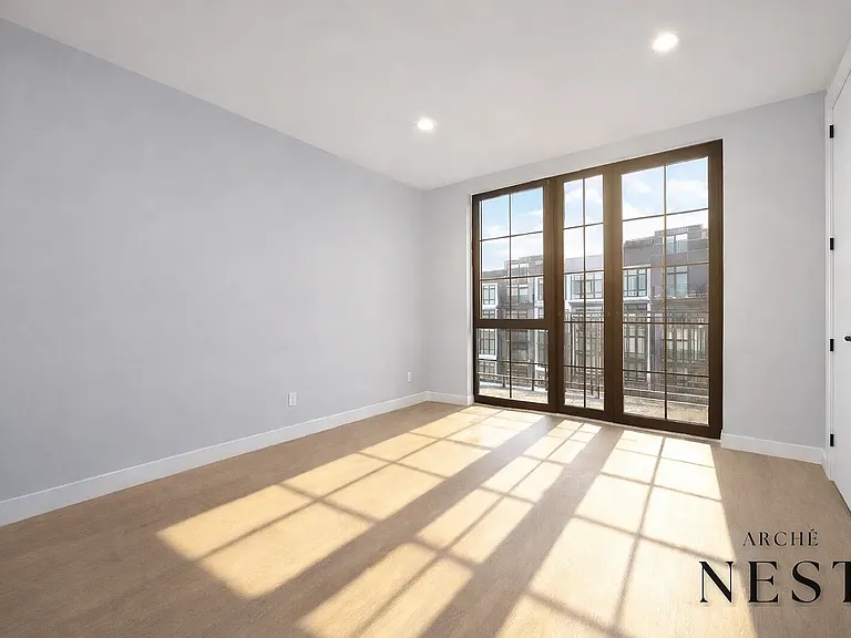 3509 Farragut Rd #2B — Photo 1