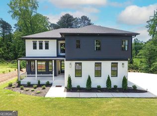 5198 Hood Rd NW, Lilburn, GA 30047