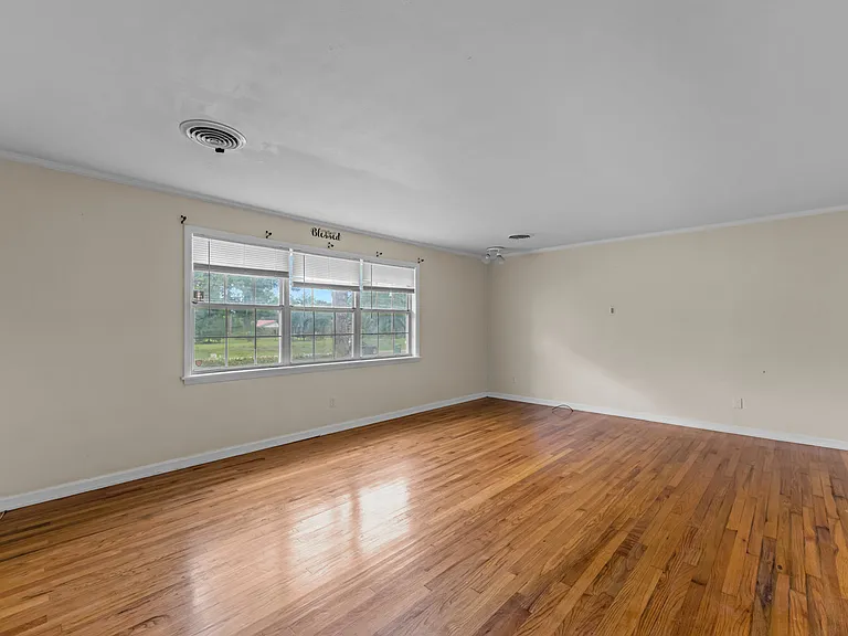 830 S Adams St — Photo 12