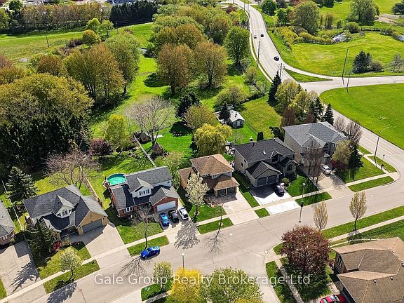 2nd image of 89 Lindsay Rd