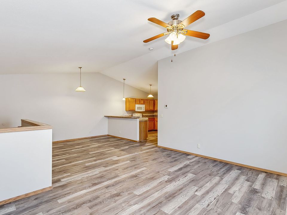 Maple Duplexes 10625 W Maple St Wichita KS Zillow