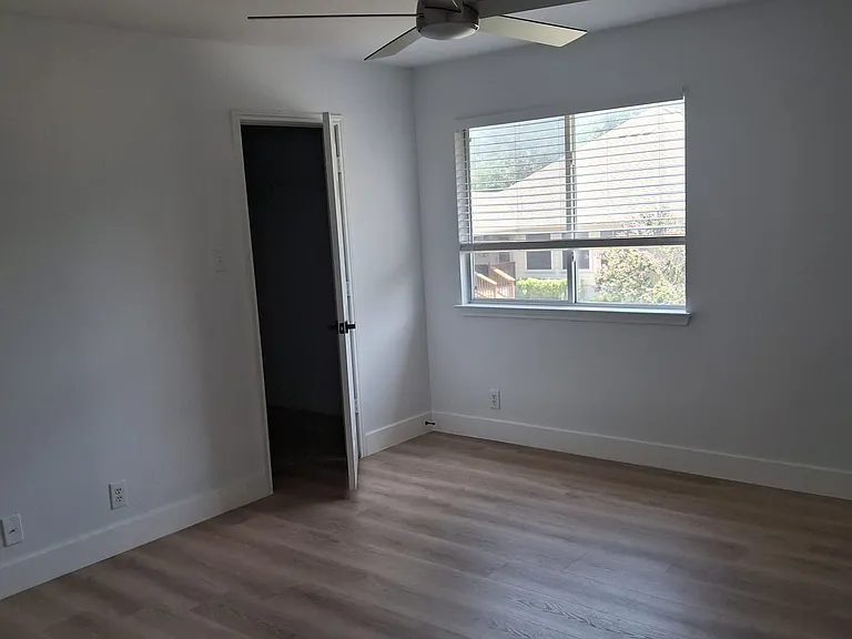 9427 Anderson Way — Photo 27