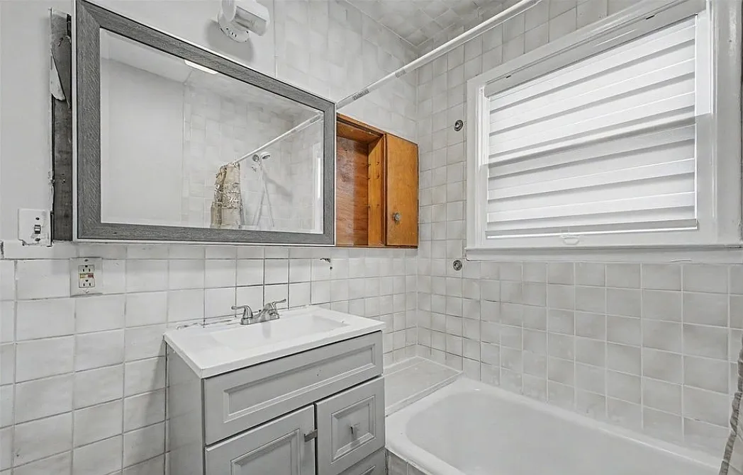 2 bed, 1188 sqft, $1,750 — Photo 4