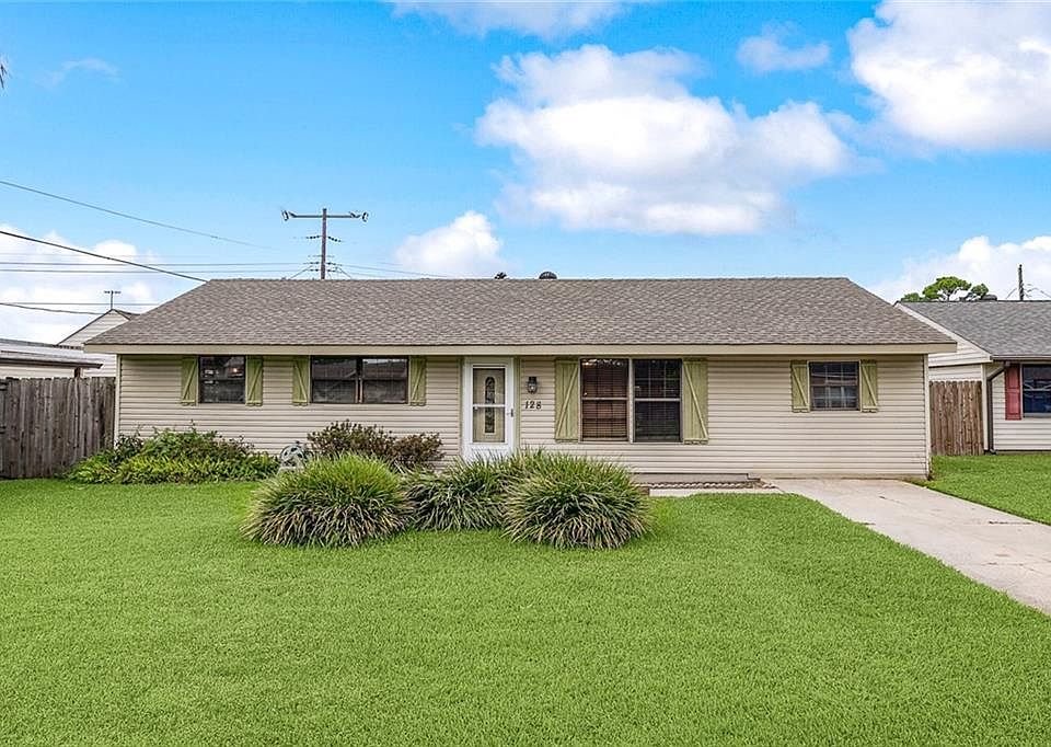 1st image of 128 Carmen Dr