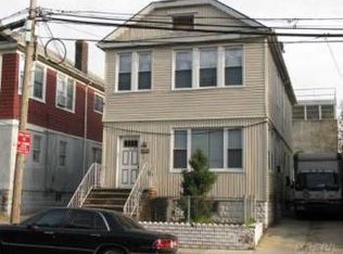 11114 14th Ave, College Point, NY 11356