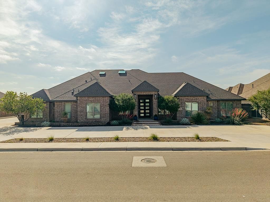 2604 Homeland Dr