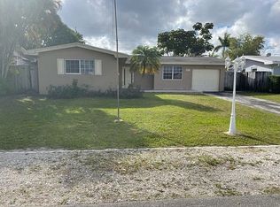 8670 NW 10th St, Pembroke Pines, FL 33024
