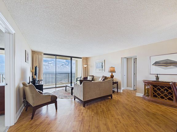 5th image of 300 Ocean Trail Way #1407