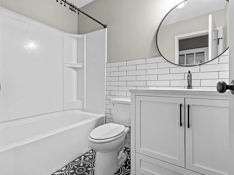 3209 Hallmark Ln — Photo 31