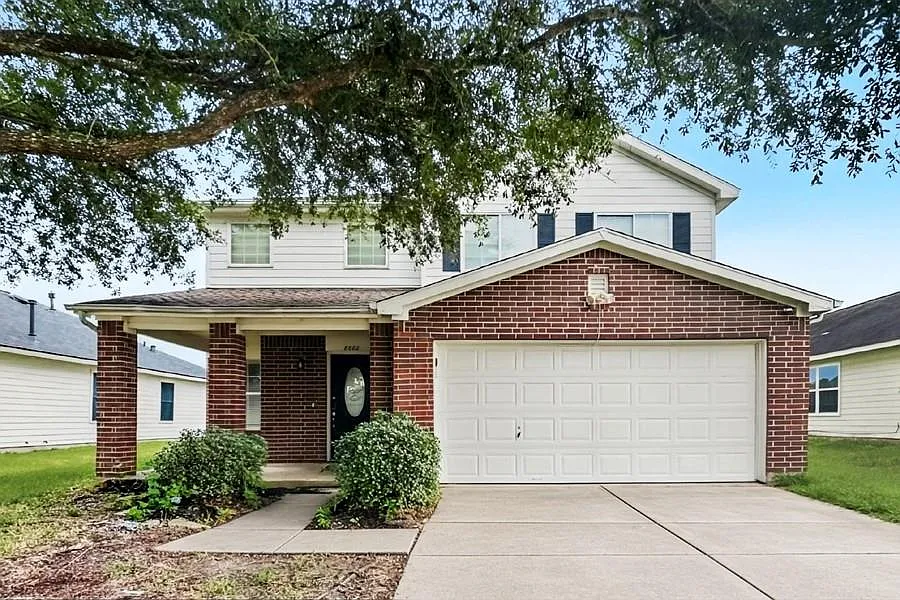8002 Ginger Park Dr