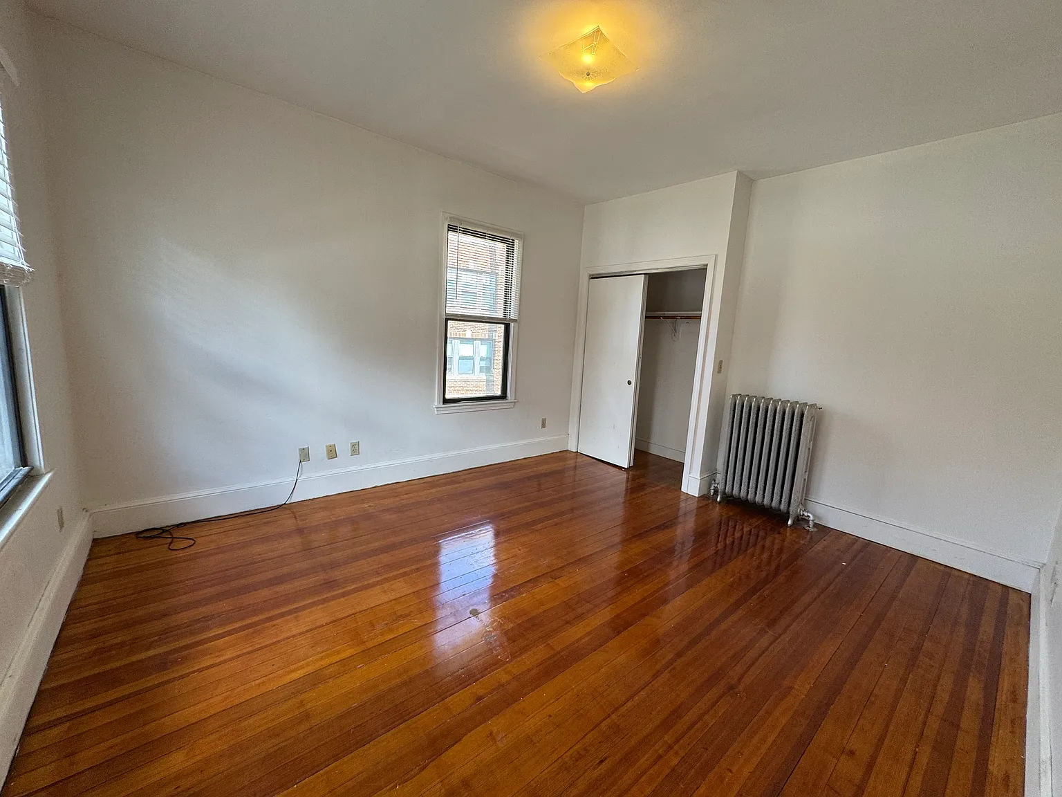 1 bed, 1.0 bath, $2,250 — Photo 2