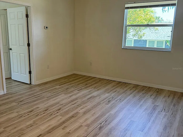 623 Beckett Way #B — Photo 3