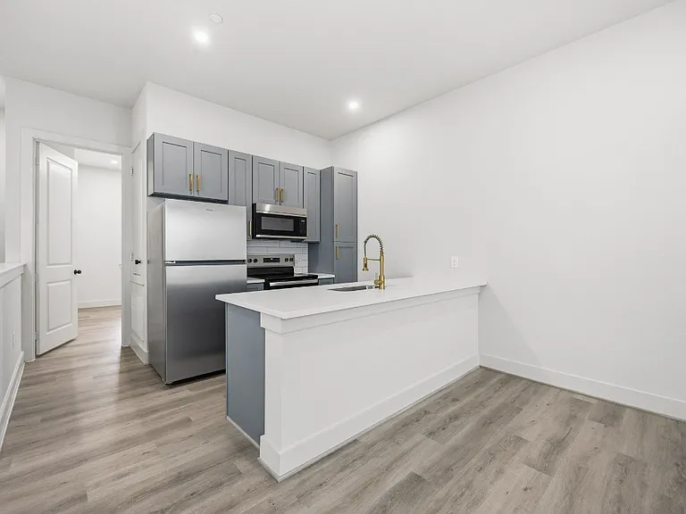 4612 Indie Heights Ln #B — Photo 2