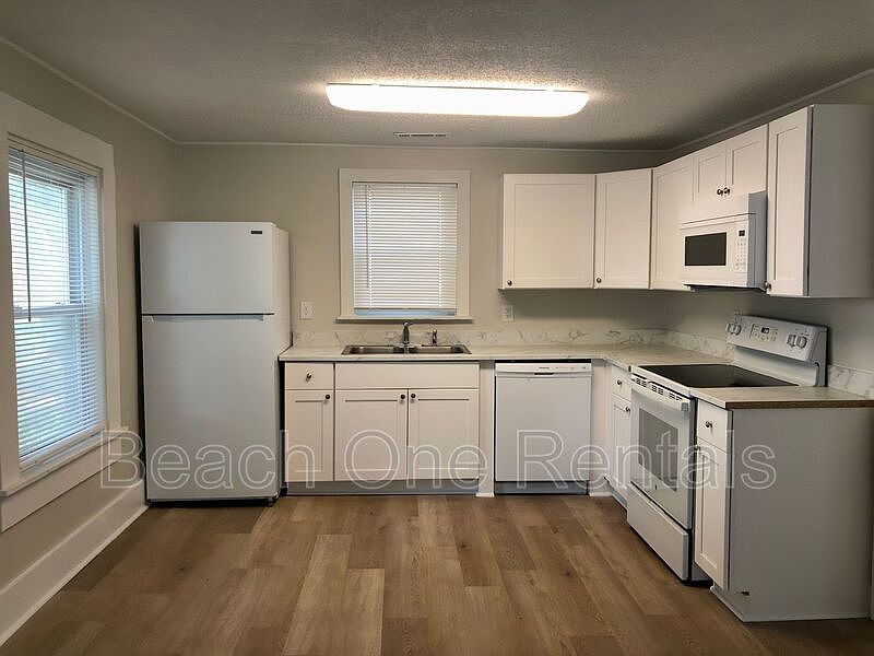 1914 fulmer st conway sc 29526 zillow