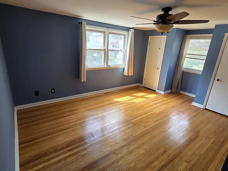 746 Cinnaminson St — Photo 12