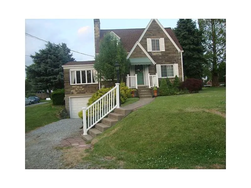 4523 Lincoln Ave photo 1