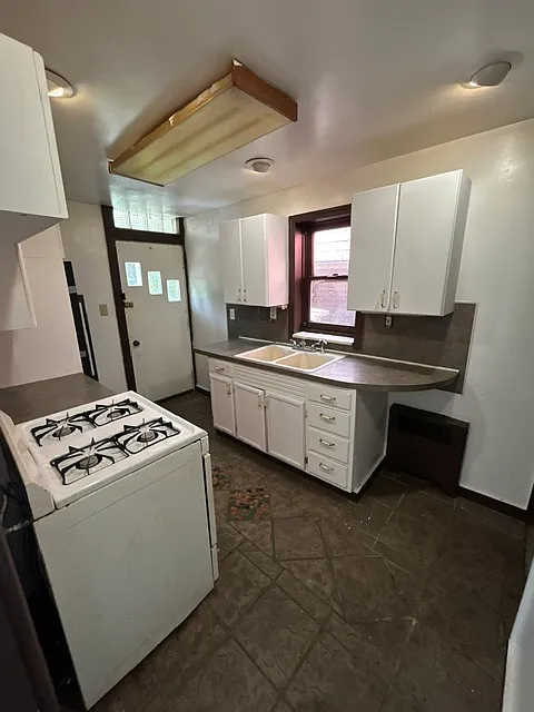 2 bed, 1162 sqft, $1,275 — Photo 2