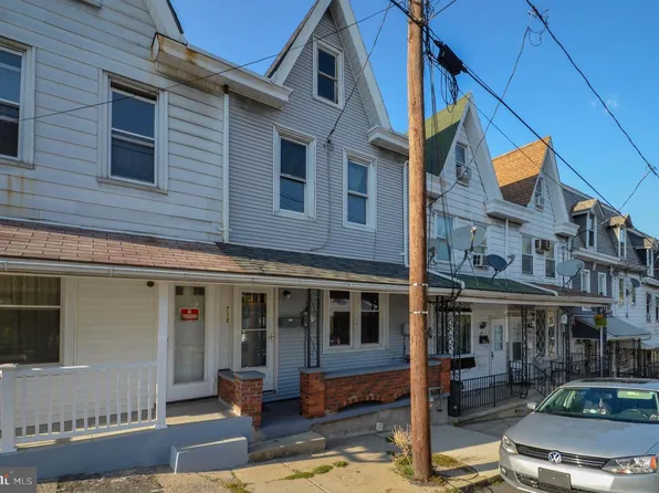 712 Laurel Blvd, Pottsville, PA 17901