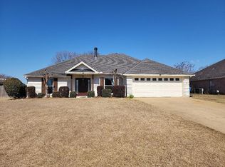 1849 Sanford Dr, Prattville, AL 36066