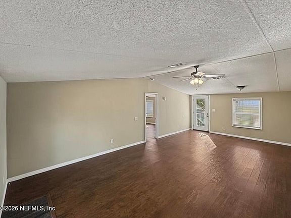 5th image of 95023 Douglas Rd
