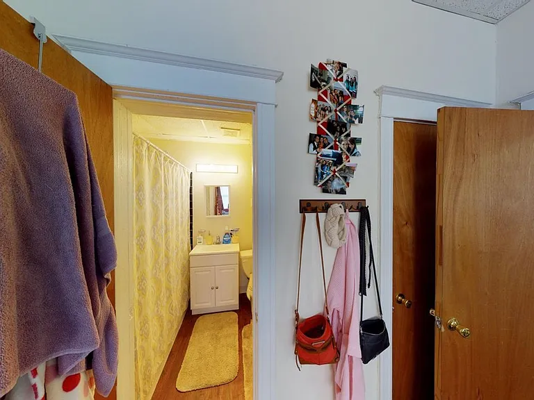 Penn Manor Apartments — Photo 29