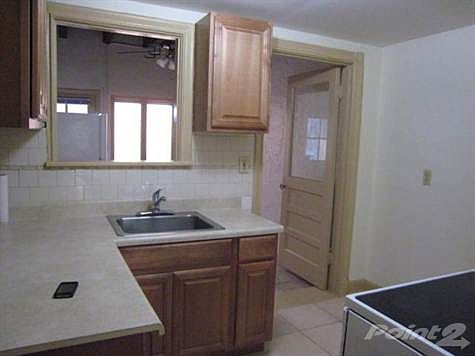 4th image of 902 Salzedo St APT 4