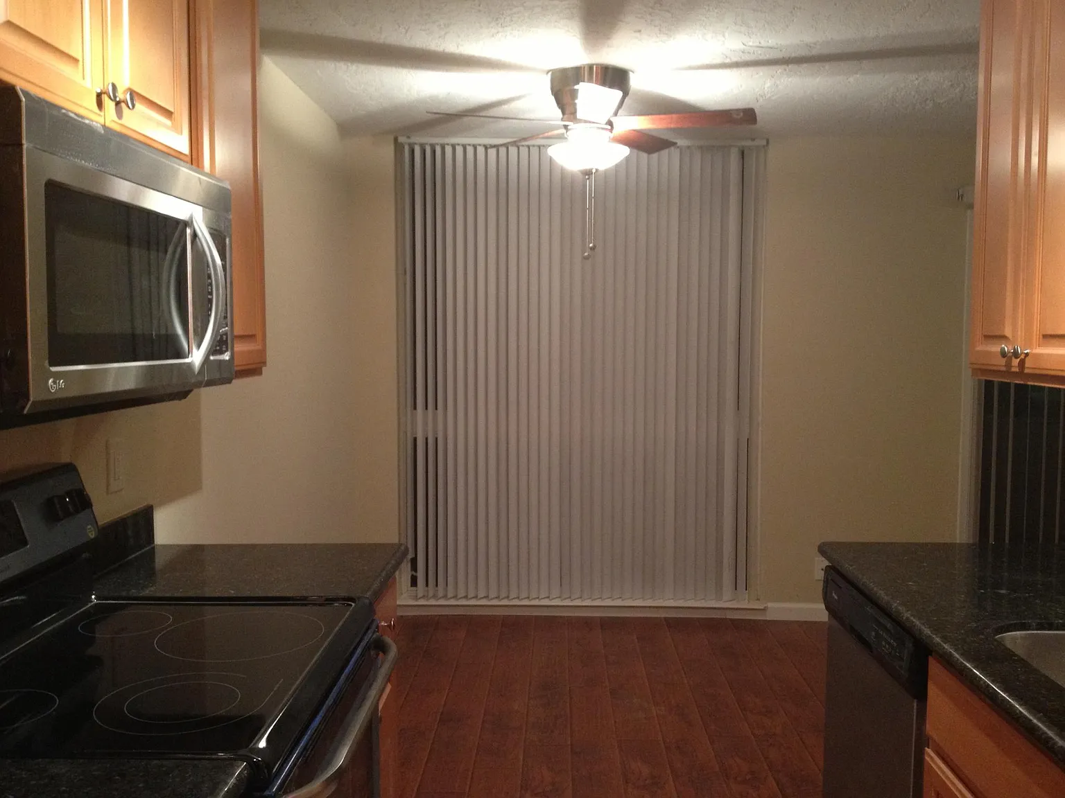 1 bed, 756 sqft, $2,650 — Photo 4