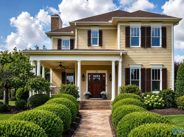 31 Lake Forest Blvd W, Huntsville, AL 35824
