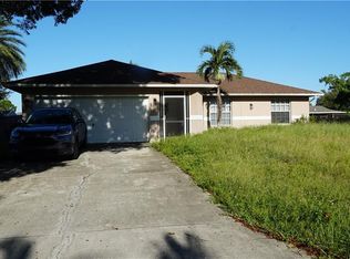 17376 Connecticut Rd, Fort Myers, FL 33967
