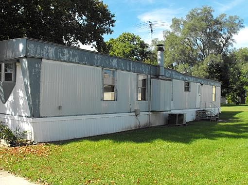 2nd image of 101 Benton St Lot 6